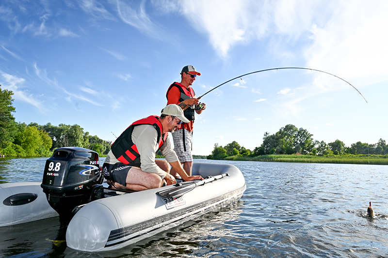 F9.8 Outboard Motor